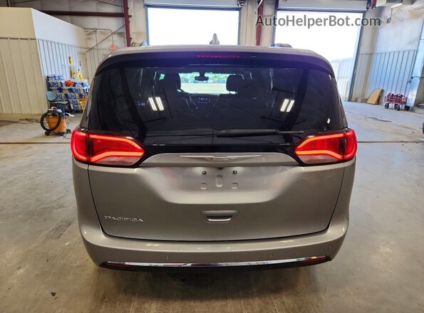 2C4RC1BG2HR527392 2017 CHRYSLER PACIFICA Gray Vista trasera