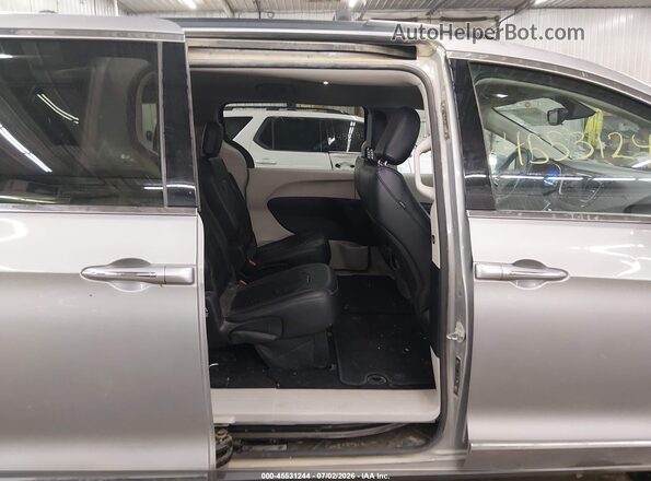 2C4RC1BG2HR528803 2017 CHRYSLER PACIFICA Silver VIN sticker view