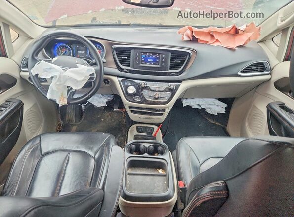 2C4RC1BG2HR595515 2017 CHRYSLER PACIFICA Red Dashboard view
