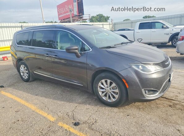 2C4RC1BG2KR652044 2019 CHRYSLER PACIFICA Gray Delantero derecho