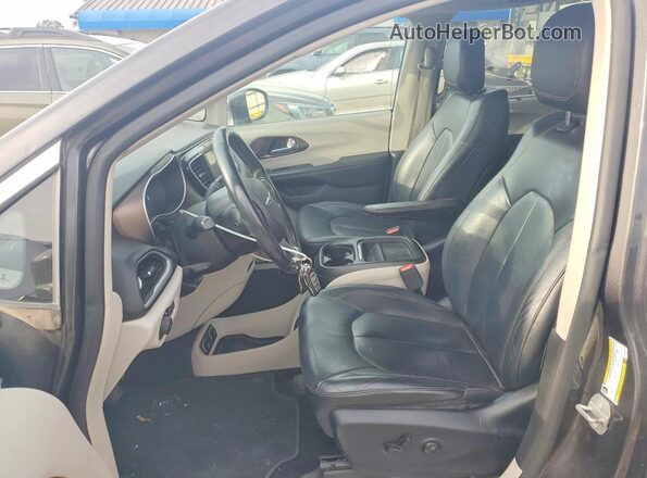 2C4RC1BG2KR652044 2019 CHRYSLER PACIFICA Gray Vista interior delantera