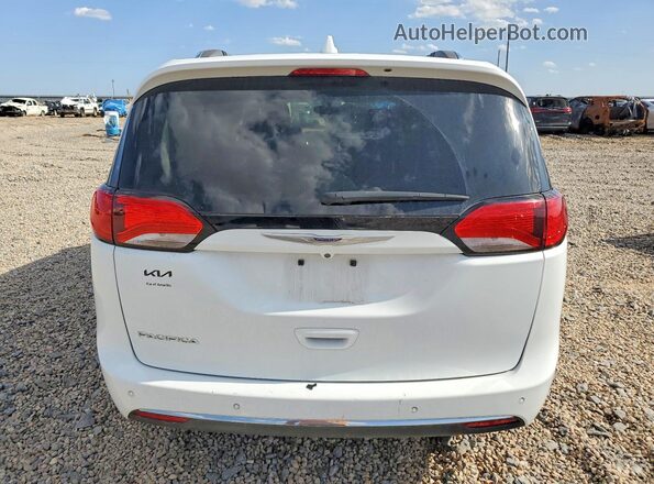 2C4RC1BG2LR275250 2020 CHRYSLER PACIFICA White Widok z tyłu