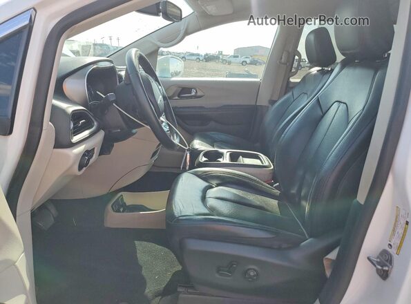 2C4RC1BG2LR275250 2020 CHRYSLER PACIFICA White Widok wnętrza z przodu