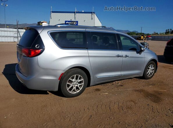 2C4RC1BG2LR275992 2020 CHRYSLER PACIFICA Silver Rear right