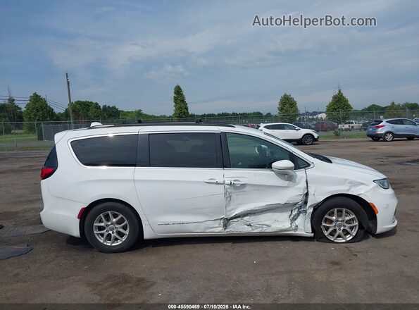 2C4RC1BG2NR168296 2022 CHRYSLER PACIFICA White Rear interior view