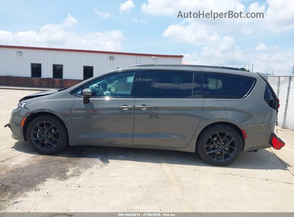 2C4RC1BG2PR505665 2023 CHRYSLER PACIFICA Gray 360 interior view