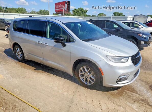 2C4RC1BG2RR129570 2024 CHRYSLER PACIFICA Серебряный Передняя правая четверть