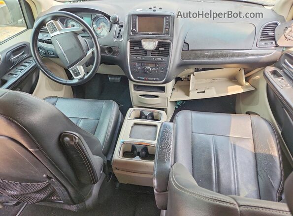2C4RC1BG3GR175020 2016 CHRYSLER TOWN White Dashboard view