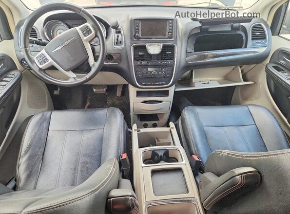 2C4RC1BG3GR197776 2016 CHRYSLER TOWN Gray წინა პანელის ხედი