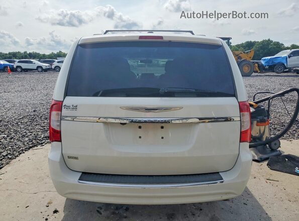 2C4RC1BG3GR290572 2016 CHRYSLER TOWN White Widok z tyłu
