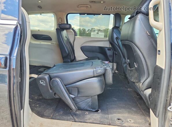 2C4RC1BG3HR506972 2017 CHRYSLER PACIFICA Black Vista interior trasera
