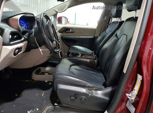 2C4RC1BG3HR510083 2017 CHRYSLER PACIFICA Burgundy Front interior view
