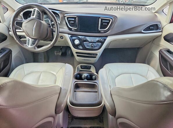 2C4RC1BG3HR519902 2017 CHRYSLER PACIFICA Burgundy Առջևի վահանակի տեսք