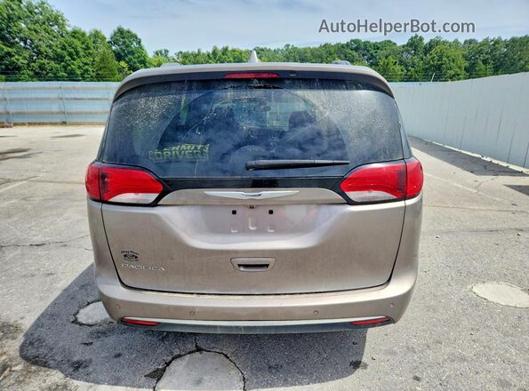 2C4RC1BG3HR552981 2017 CHRYSLER PACIFICA Gray Rear view