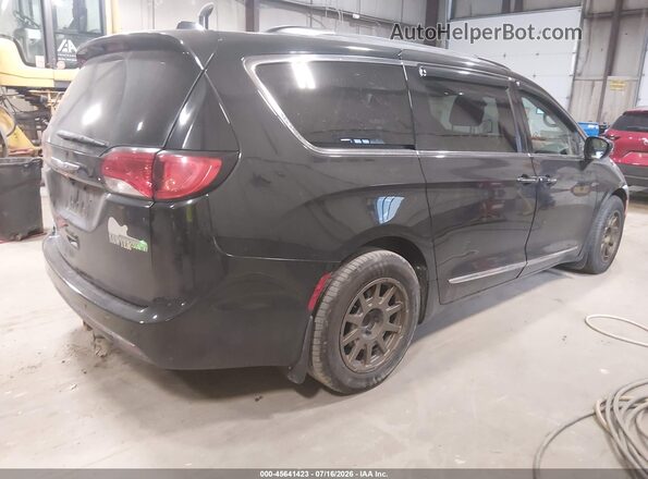 2C4RC1BG3HR554892 2017 CHRYSLER PACIFICA Black Tył prawy
