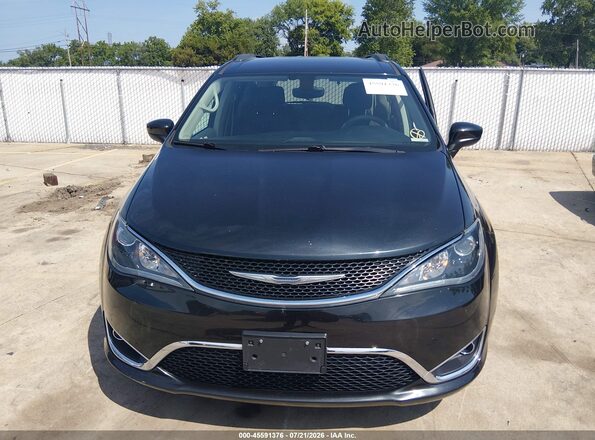 2C4RC1BG3HR771827 2017 CHRYSLER PACIFICA Black Widok z przodu