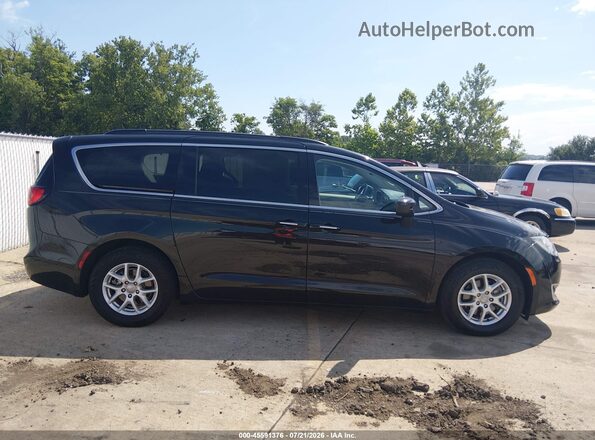 2C4RC1BG3HR771827 2017 CHRYSLER PACIFICA Black Widok wnętrza z tyłu