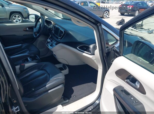 2C4RC1BG3JR112121 2018 CHRYSLER PACIFICA Black Widok wnętrza z przodu