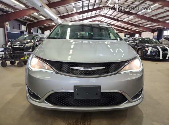 2C4RC1BG3KR685392 2019 CHRYSLER PACIFICA Silver Vista frontal