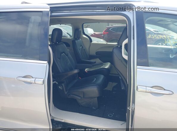 2C4RC1BG3LR127978 2020 CHRYSLER PACIFICA Серебряный Вид наклейки с VIN-кодом