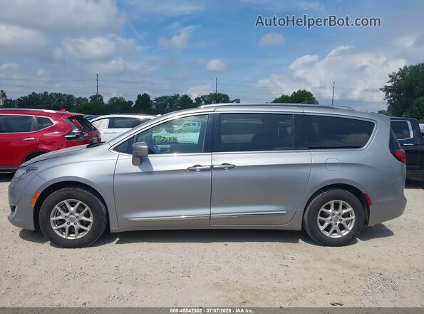 2C4RC1BG3LR127978 2020 CHRYSLER PACIFICA Серебряный Панорамный вид салона 360°