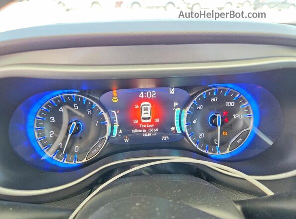 2C4RC1BG3PR597322 2023 CHRYSLER PACIFICA White Instrument cluster view