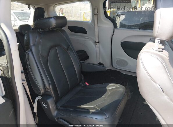 2C4RC1BG3PR624910 2023 CHRYSLER PACIFICA Black Вид наклейки з VIN-кодом