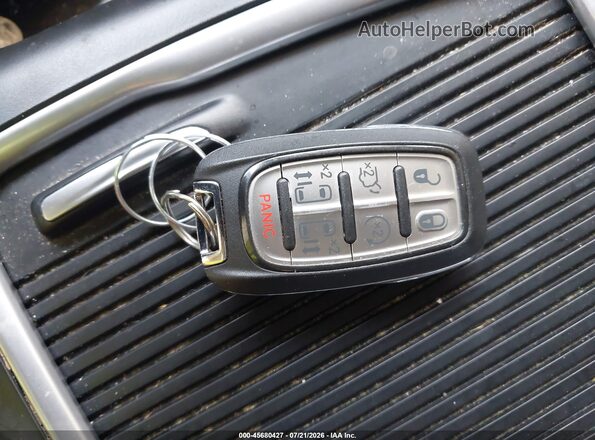 2C4RC1BG3RR109926 2024 CHRYSLER PACIFICA Белый Вид панели приборов
