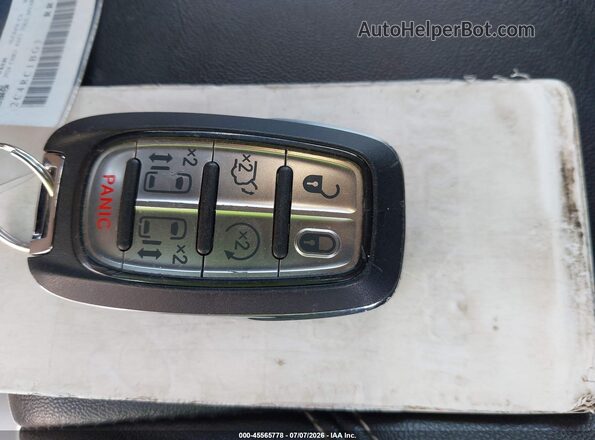 2C4RC1BG3RR115757 2024 CHRYSLER PACIFICA White Առջևի վահանակի տեսք