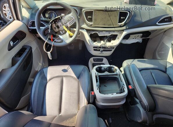 2C4RC1BG3RR145891 2024 CHRYSLER PACIFICA Silver Vista del salpicadero