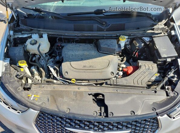 2C4RC1BG3RR145891 2024 CHRYSLER PACIFICA Silver Vista del compartimento del motor