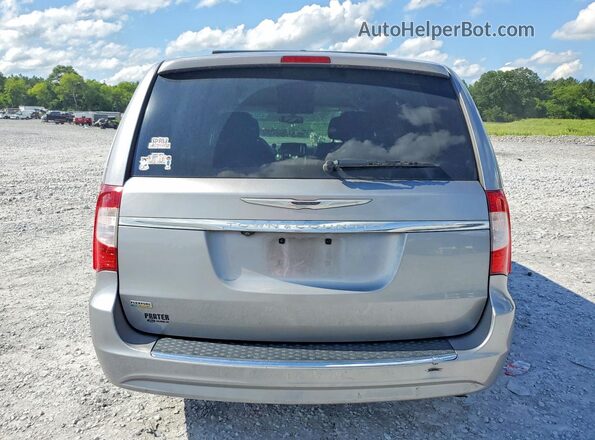 2C4RC1BG4GR300039 2016 CHRYSLER TOWN Silver Vista trasera
