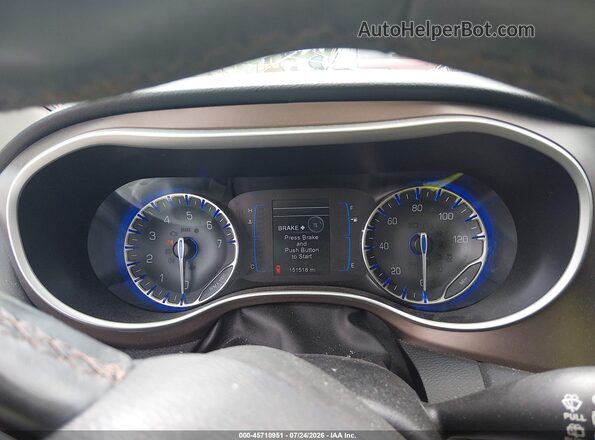 2C4RC1BG4HR569840 2017 CHRYSLER PACIFICA Silver Հետևի նստատեղերի տեսք