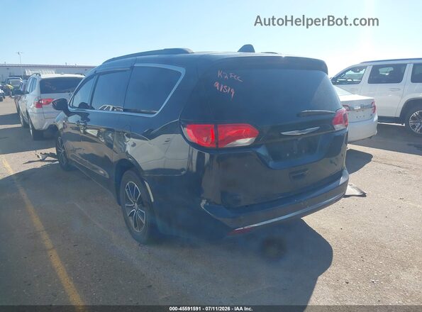 2C4RC1BG4HR633729 2017 CHRYSLER PACIFICA Black 360 interior view