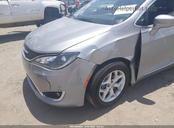 2C4RC1BG4HR803507 2017 CHRYSLER PACIFICA Silver Vista frontal
