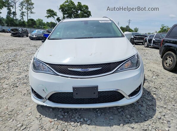 2C4RC1BG4JR246393 2018 CHRYSLER PACIFICA Белый Вид спереди