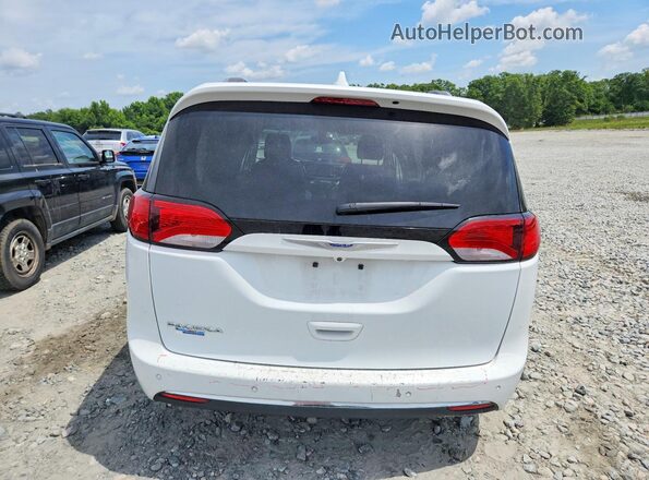 2C4RC1BG4JR246393 2018 CHRYSLER PACIFICA Белый Вид сзади