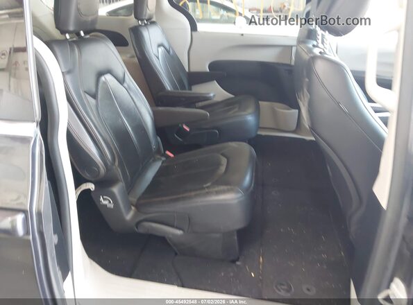 2C4RC1BG4LR192340 2020 CHRYSLER PACIFICA Gray Vista de la etiqueta del VIN