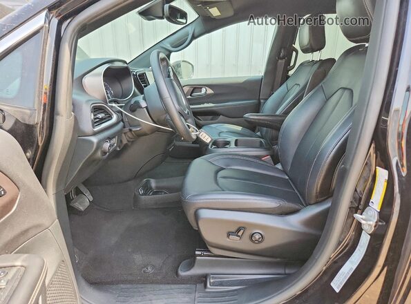 2C4RC1BG4SR503070 2025 CHRYSLER PACIFICA Black Widok wnętrza z przodu