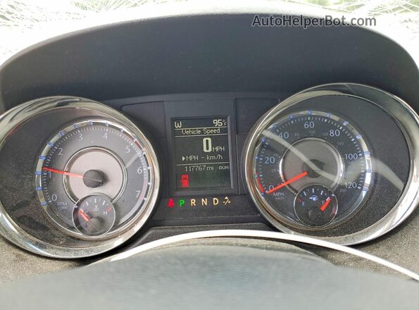 2C4RC1BG5GR165301 2016 CHRYSLER TOWN Silver Widok zestawu wskaźników