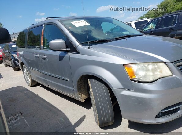 2C4RC1BG5GR214433 2016 CHRYSLER TOWN & COUNTRY Gray Vista interior trasera
