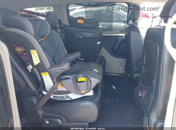2C4RC1BG5GR296003 2016 CHRYSLER TOWN & COUNTRY Black Вид наклейки з VIN-кодом