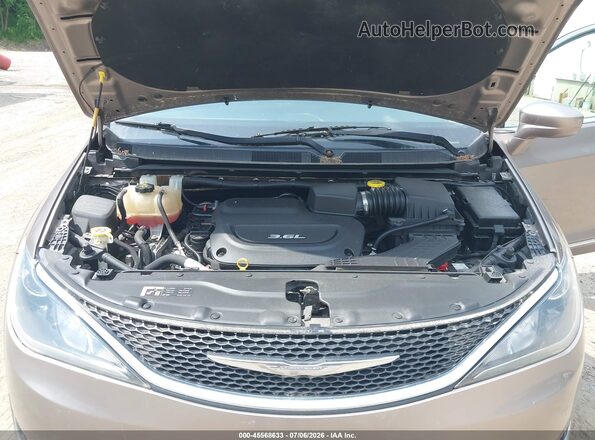 2C4RC1BG5HR540346 2017 CHRYSLER PACIFICA Tan Rear view