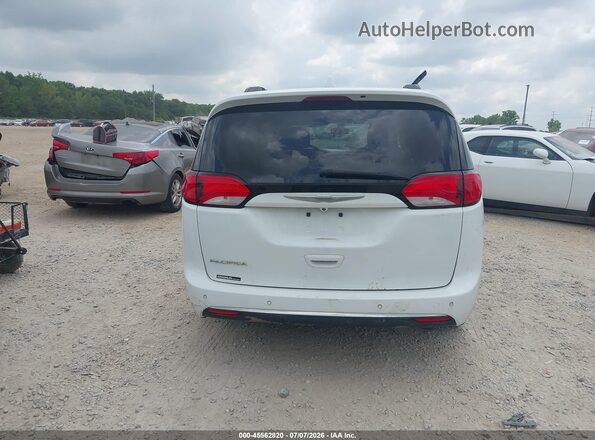2C4RC1BG5HR656565 2017 CHRYSLER PACIFICA White 
