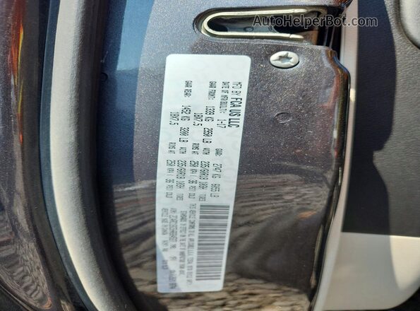 2C4RC1BG5HR684527 2017 CHRYSLER PACIFICA Черный Вид наклейки с VIN-кодом