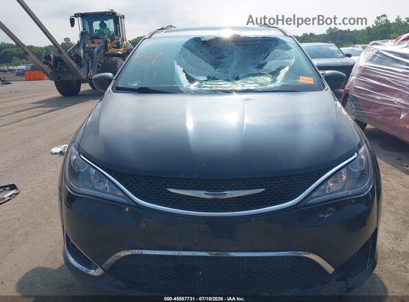 2C4RC1BG5JR100682 2018 CHRYSLER PACIFICA Black Vista del cuadro de instrumentos