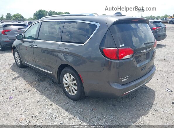 2C4RC1BG5JR211197 2018 CHRYSLER PACIFICA Gray Rear left