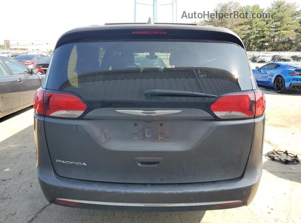 2C4RC1BG5JR317889 2018 CHRYSLER PACIFICA Gray უკანა ხედი