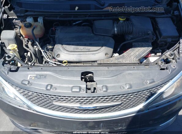 2C4RC1BG5LR126038 2020 CHRYSLER PACIFICA Gray Вид ззаду