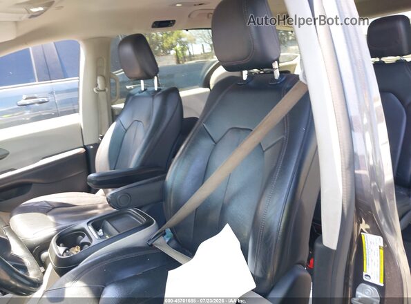 2C4RC1BG5LR126038 2020 CHRYSLER PACIFICA Gray 